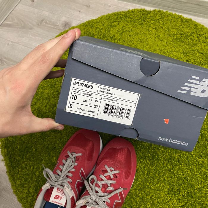 Червоні чоловічі кросівки New Balance 574