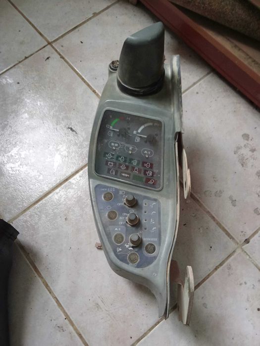 Peças Escavadora Hitachi EX600 LCHE