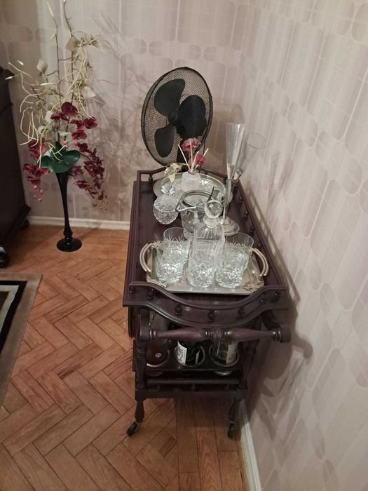 Mobília de Sala completa em Mogno