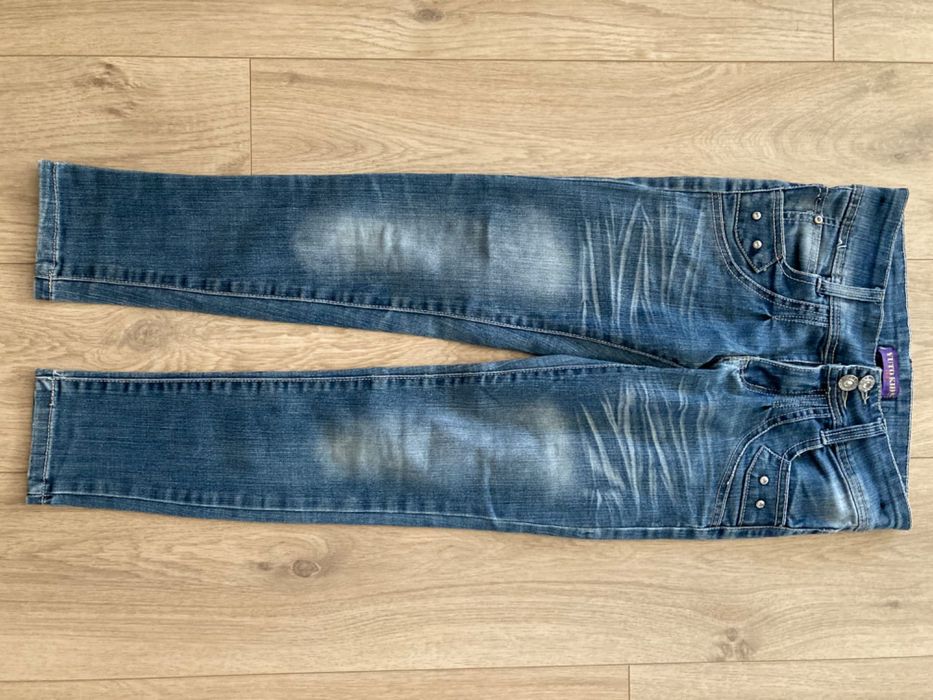Jeansy dziewczęce rozm. 140