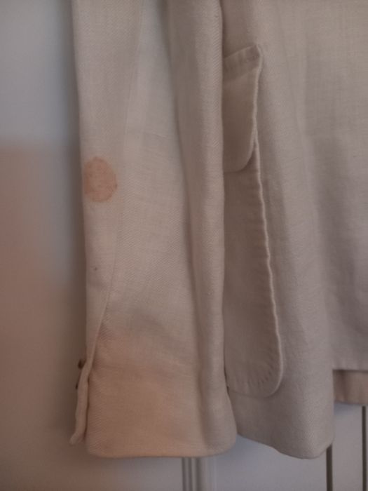 Blazer em linho da Máximo Dutti  na cor cru