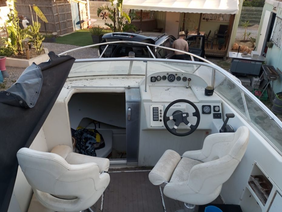 Vendo reboque rodadas duplo