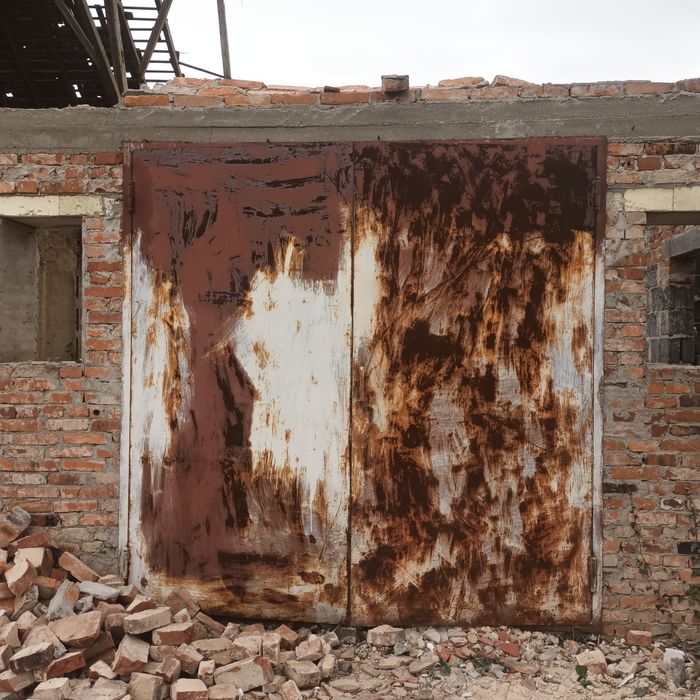 Brama garażowa używana