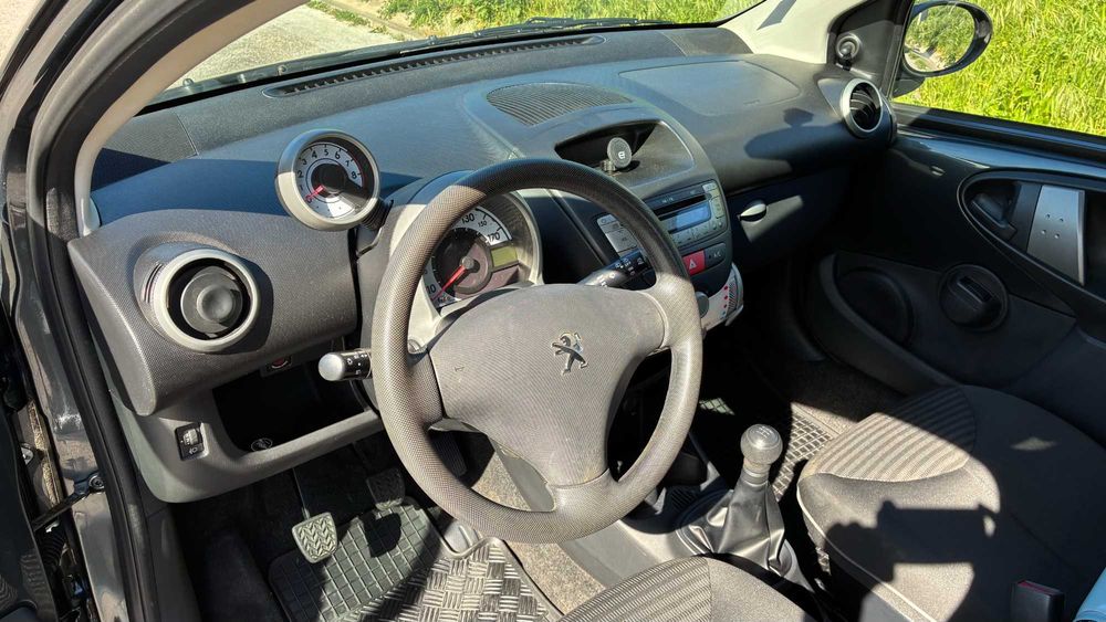 Peugeot 107/2013 pouco rodado foto 5