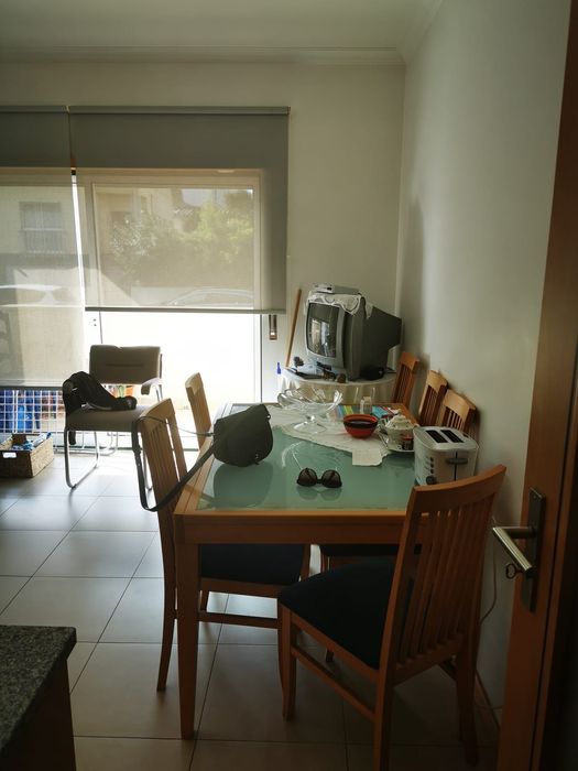 Arrenda-se Apartamento T1 kitchenette a 1km do Hospital dos Covões