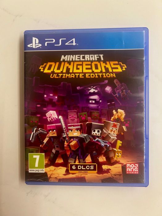 PS 4 Slim como nova com 2 comandos e 11 jogos