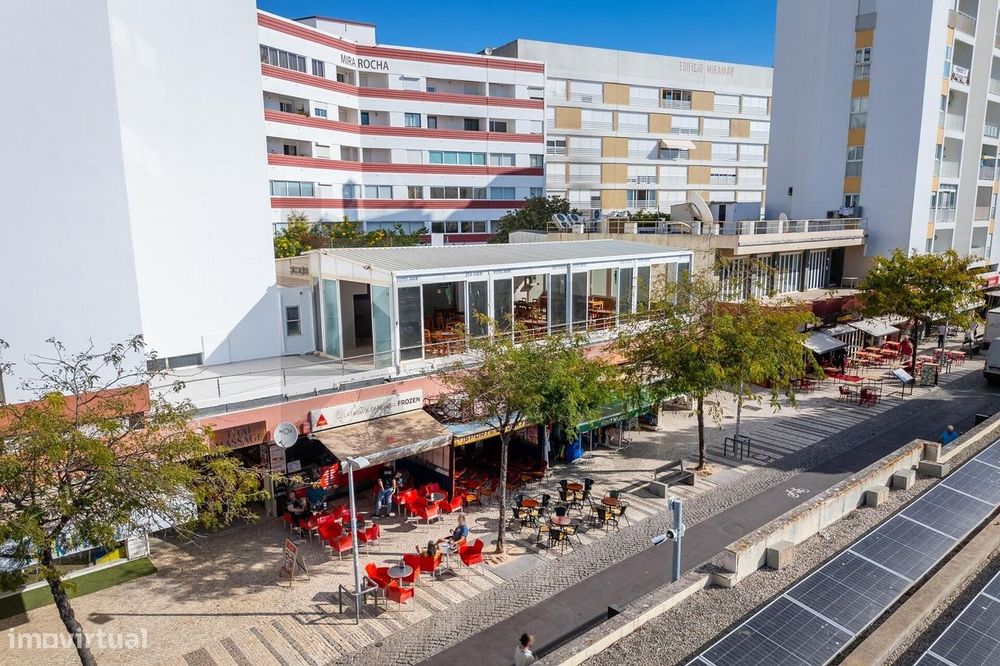 Espaço comercial na Praia da Rocha | Primeira linha | Vista mar | 234