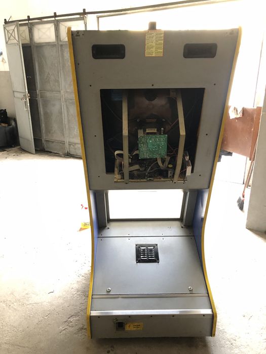 Arcade intervideo tripla frequencia