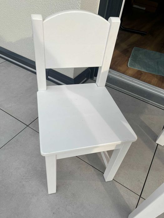IKEA_Sundvik_stolik i krzesłko dziecięce