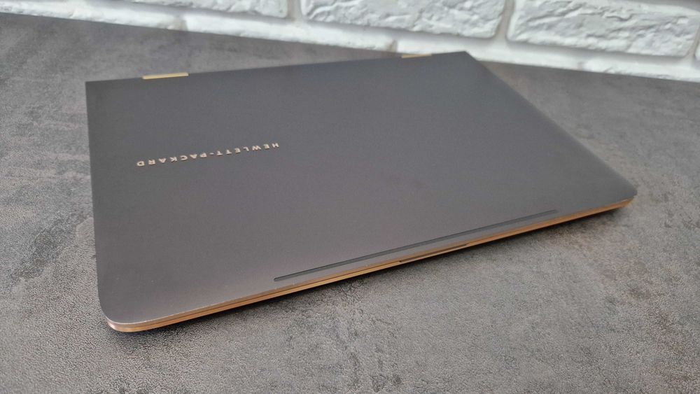 Ноутбук-трансформер HP Spectre /i7-6500U/16/256/