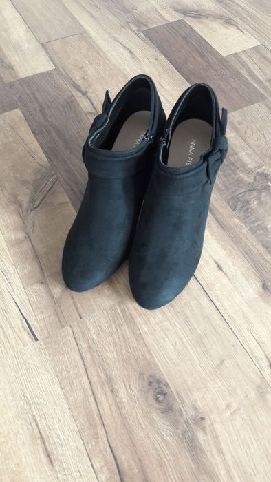 Nowe buty botki damskie