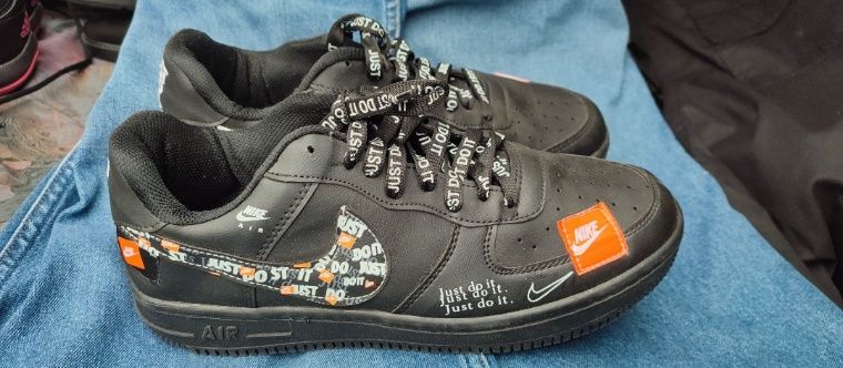 Buty Nike Air 42 rozmiar