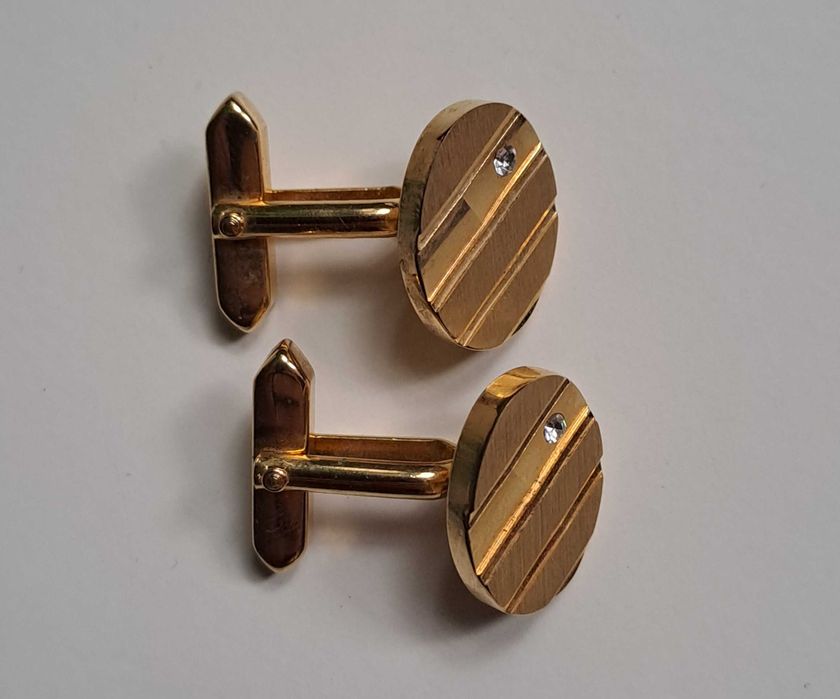 Spinki do mankietów