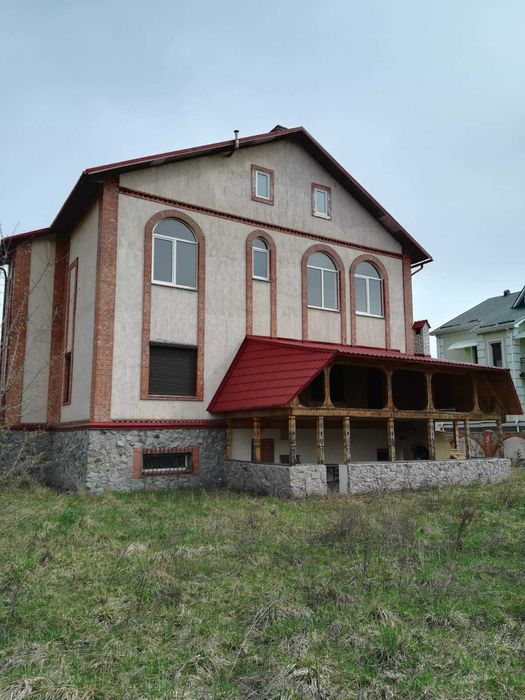 Мархалевка. Продажа 3эт. дома 457кв.  на 15.6 сотках земли