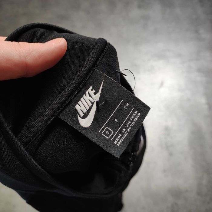 MĘSKA Bluza Nike Sportowa Stójka Suwak Dri-Fit Czarna Klasyczna