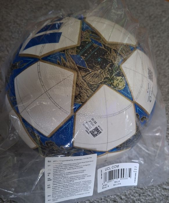 Piłka Adidas UCL 2025/2026, nowa