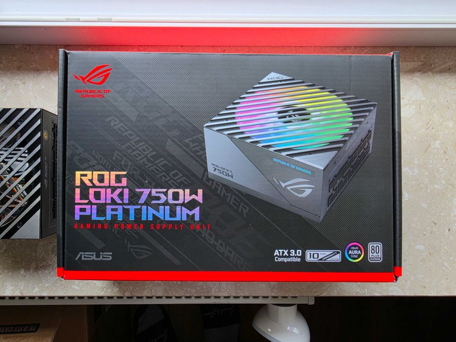 Zasilacz ASUS ROG Loki SFX-L 750W 80+ Platinum Czarny