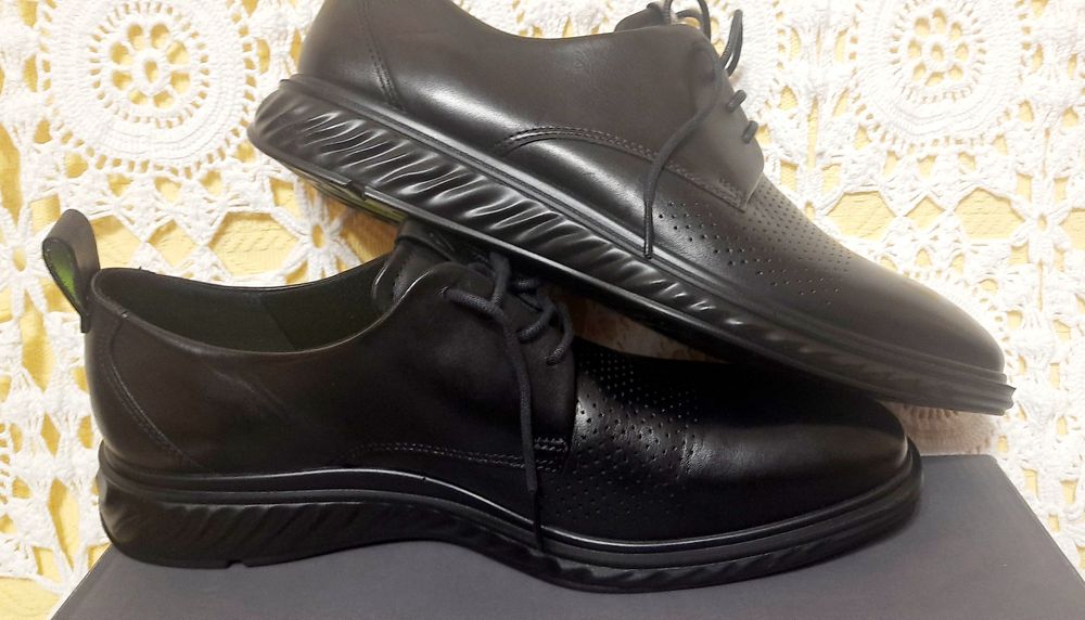 Ecco hybrid st.1  45р. Нові туфлі