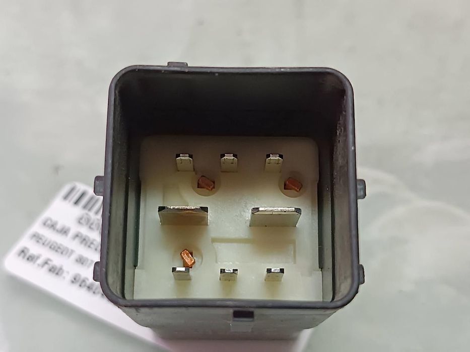 CAIXA PRÉ AQUECIMENTO PEUGEOT 307 2004 -9640469680