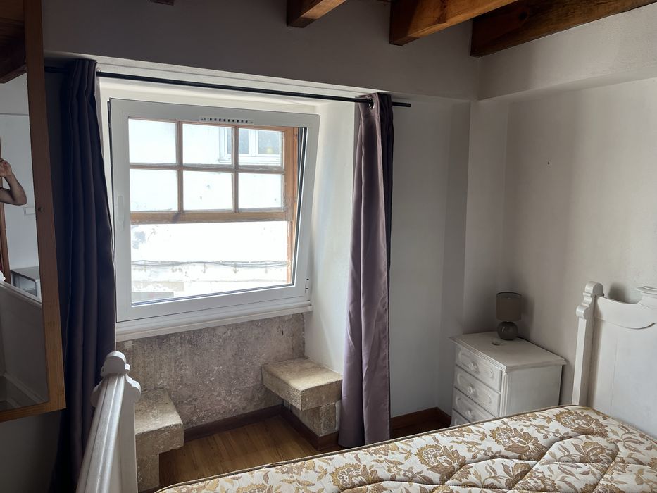 Aluguer de quarto estudante 3 disponiveis