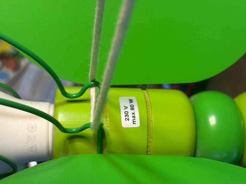 Lampa do pokoju dziecięcego Motyl