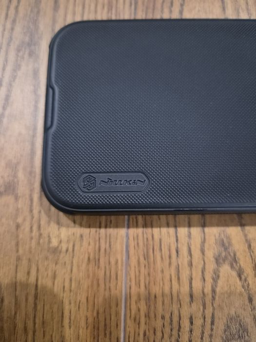 IPhone 15 pro чохол nillkin