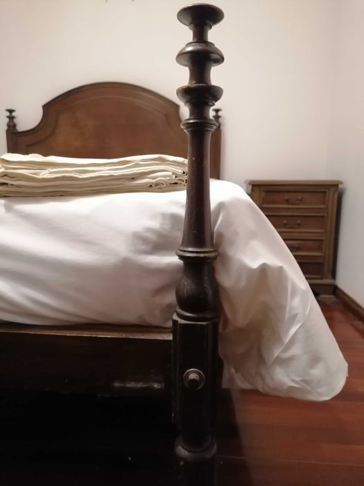 mobília completa de quarto em mogno