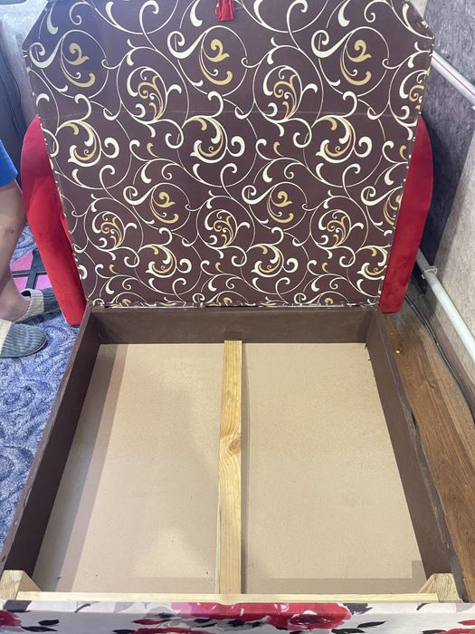 Продам диван , гарний стан