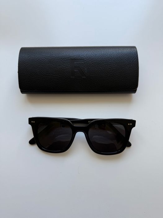 LIQUIDAÇÃO/CLOSET SALE!!! coleção Óculos de Sol de Marca (mulher e homem) e mais! Primeiros a buscar tem!