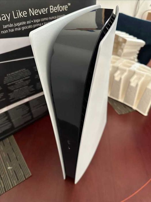 PlayStation 5 pouco usada