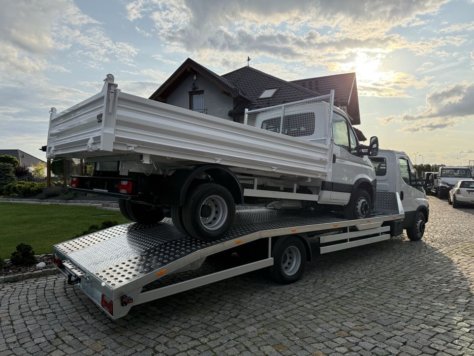 Zabudowa laweta pomoc drogowa iveco mercedes sprinter daily producent