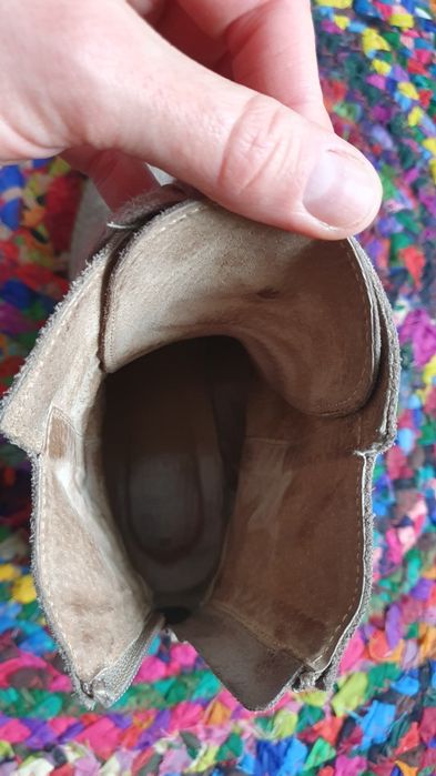 Buty zamszowe 38 jasny beż wiosna jesień