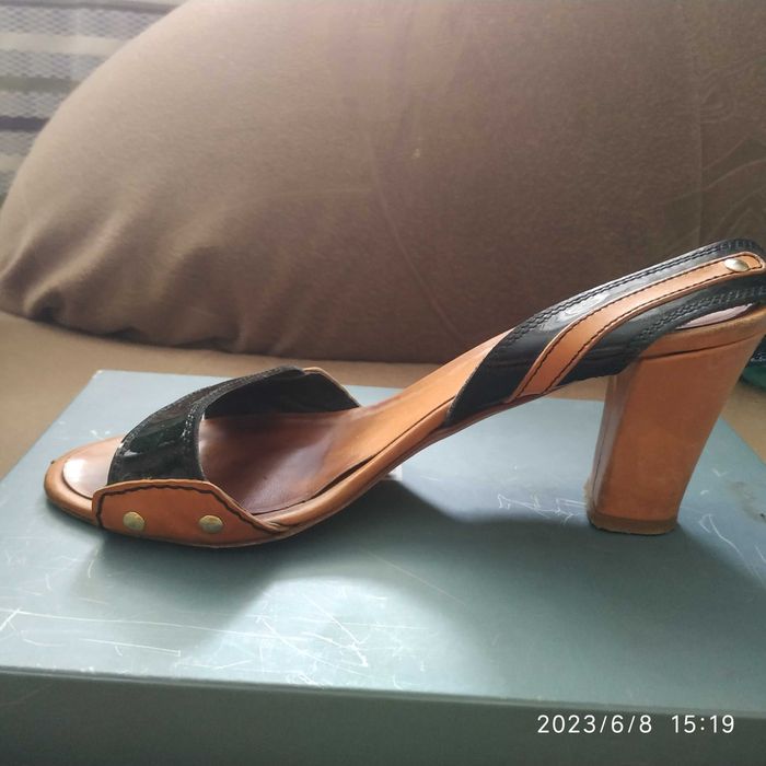 Продам Босоніжки  Італія