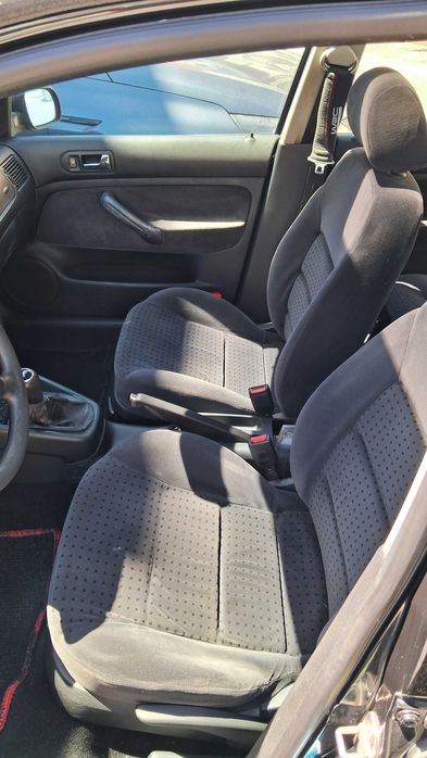 Vw Golf 1.4 gasolina super conservado