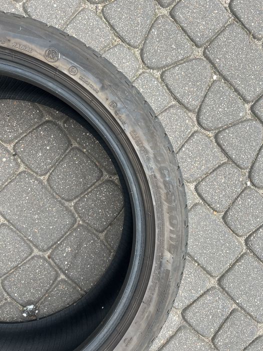 Opony 225/45/19 bridgestone