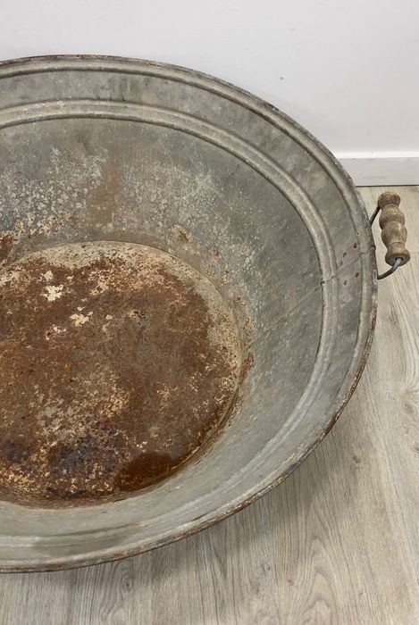 Antiga grande bacia.