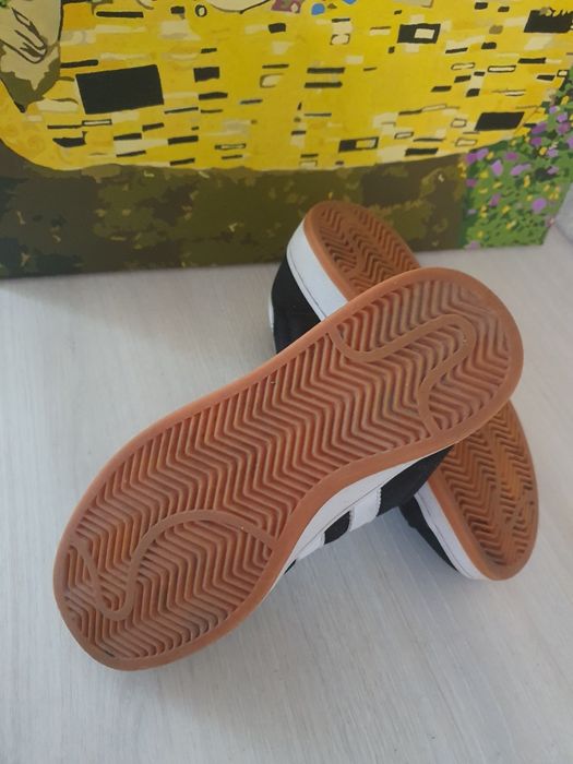 Кросівки  Adidas  Campus  розмір 37