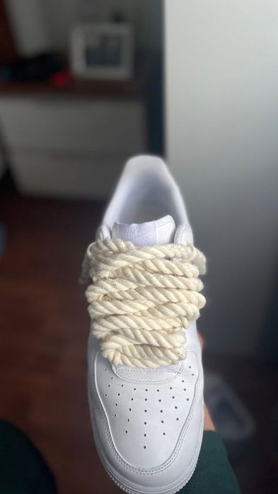 Air  force brancos em ótimo estado