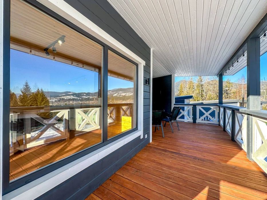 Здаються два новенькі будинки з усіма умовами, з чудовим краєвидом.