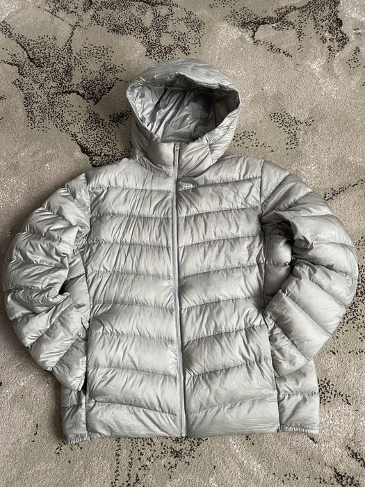 Пуховик Uniqlo ultra light