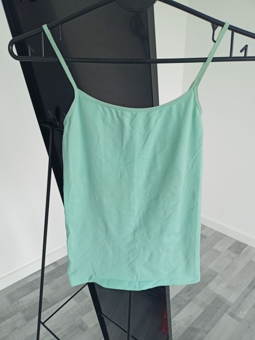 Bluzka na ramiączkach top damski