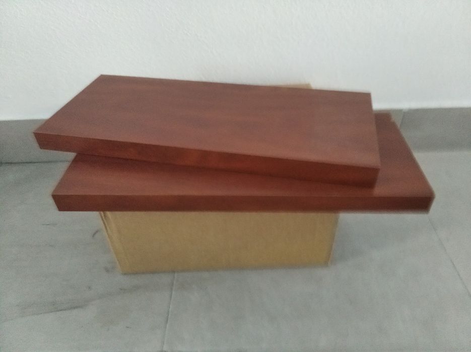 Prateleiras de parede