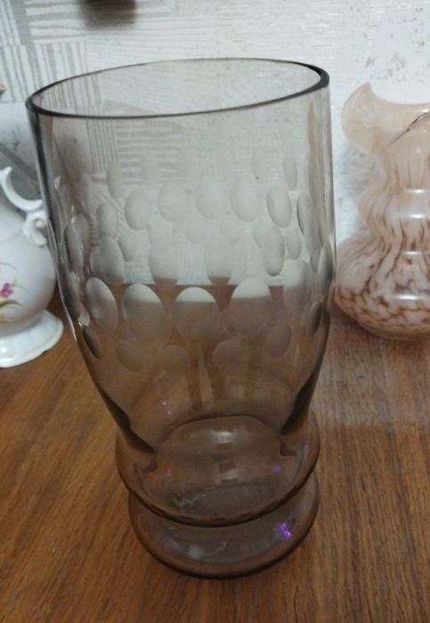 Продам вазы стеклянные.