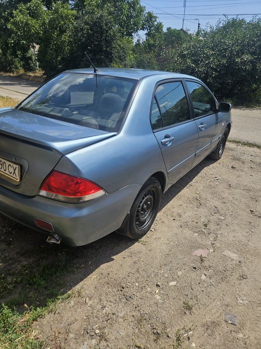 Продам митсубиси ланцер