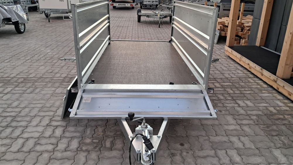 Atrelado MARTZ PREMIUM 264/2 + taipal duplo e Lona de cobertura plana