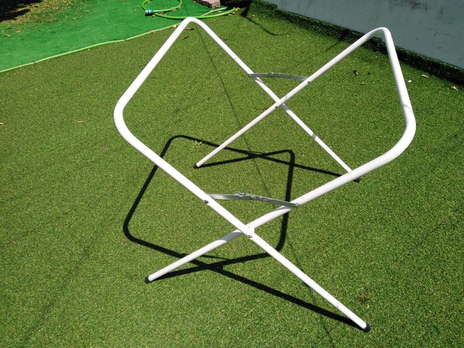 Suporte Universal para Banheira de bebé