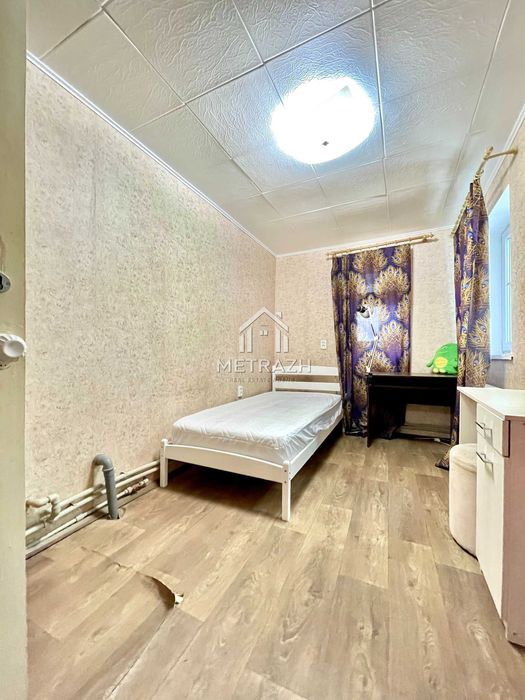 Продається простора 3-кімнатна квартира 84 м² в ЦЕНТРІ! (84120)