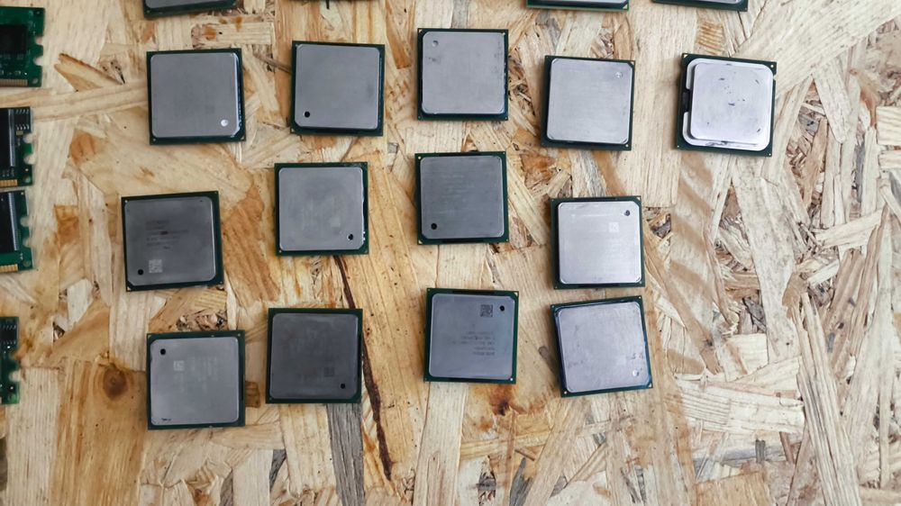 Оперативная память DDR, процессоры, мышки для ПК