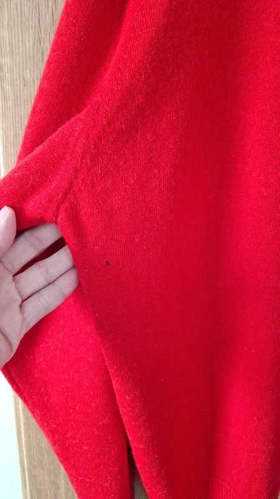 Czerwony sweter 60% merino r. 40
