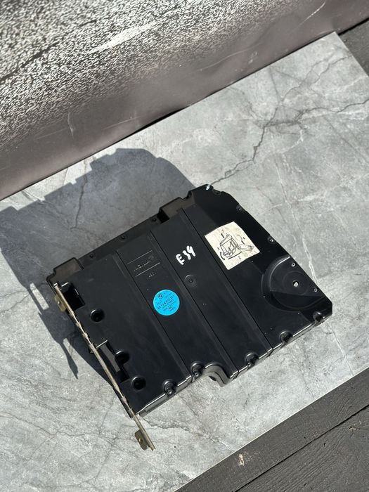 BMW E39 Touring Сабвуфер Nokia Ідеал Subwoofer Універсал BMW e39 BUMER
